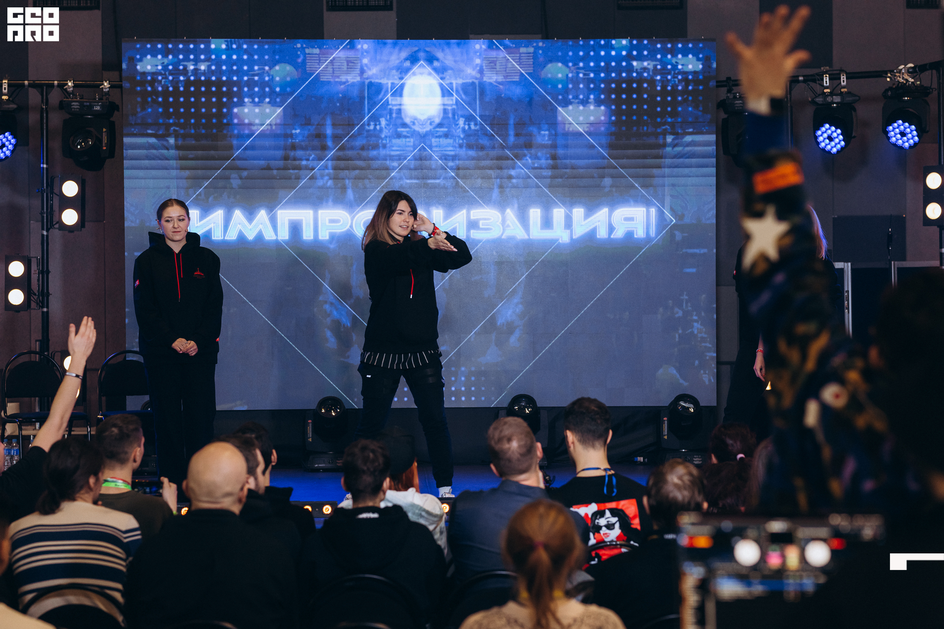 2022-12-11 16-59-43 @markovninart.jpg