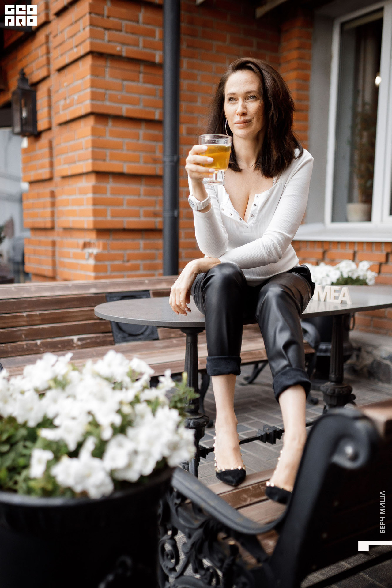 @misha.byorch 0044.jpg