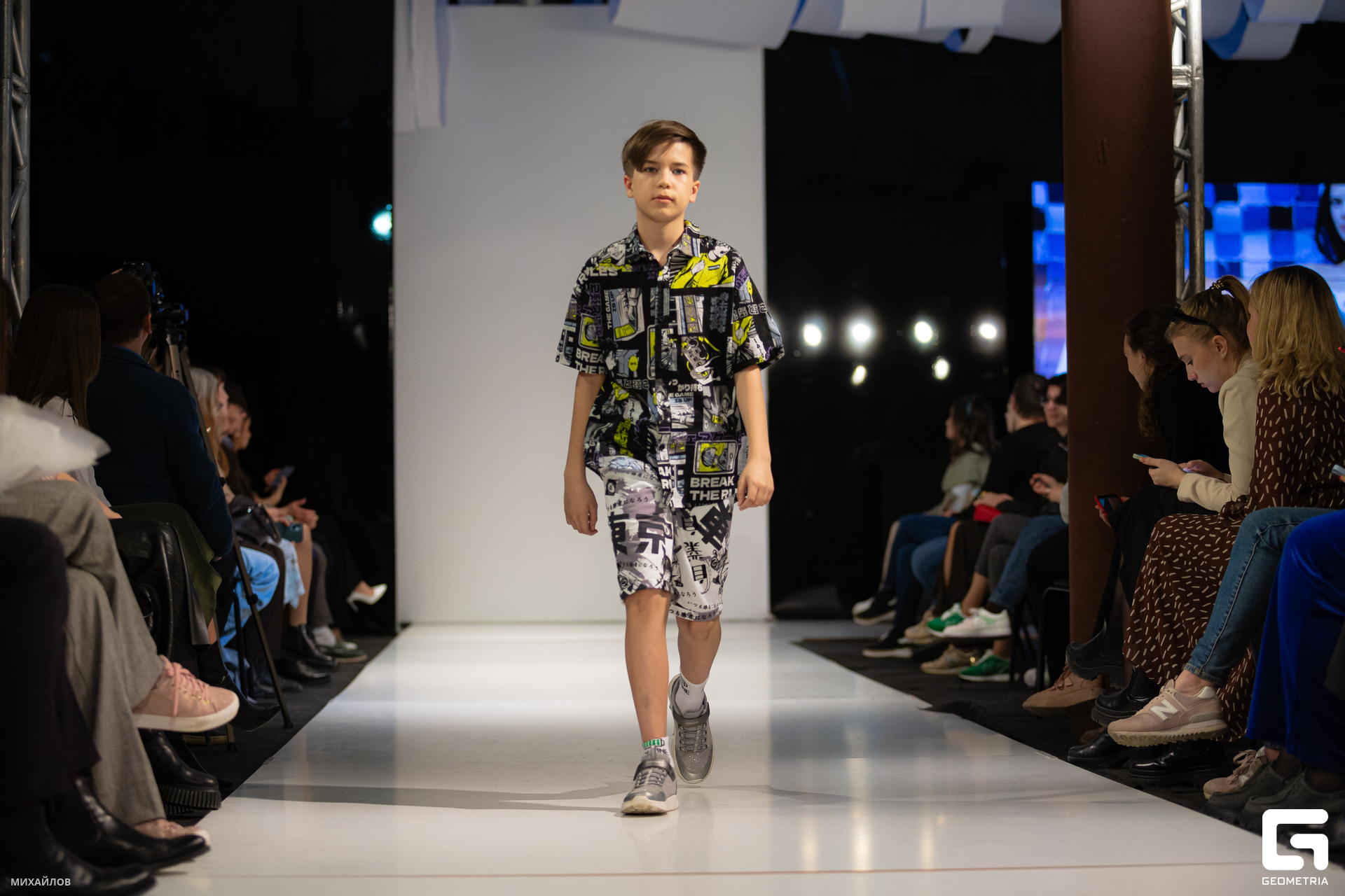 890-2304060703-Показ - Михайлов.JPG