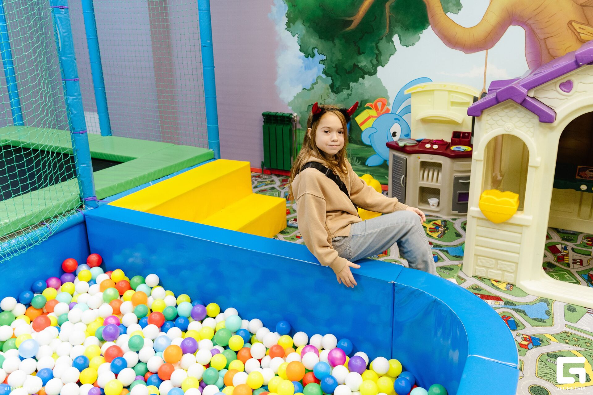 20241231 гранат 0177 AV101956.jpg