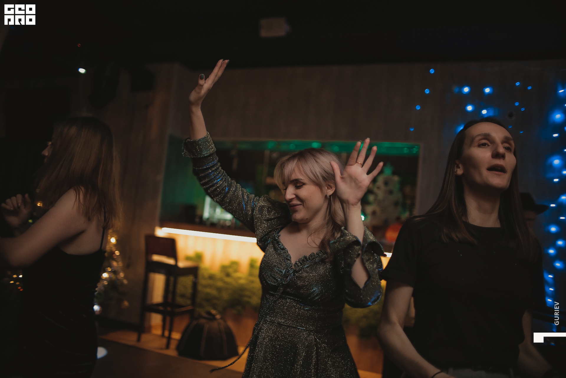 alphaSHOT prime100000-100125.jpg