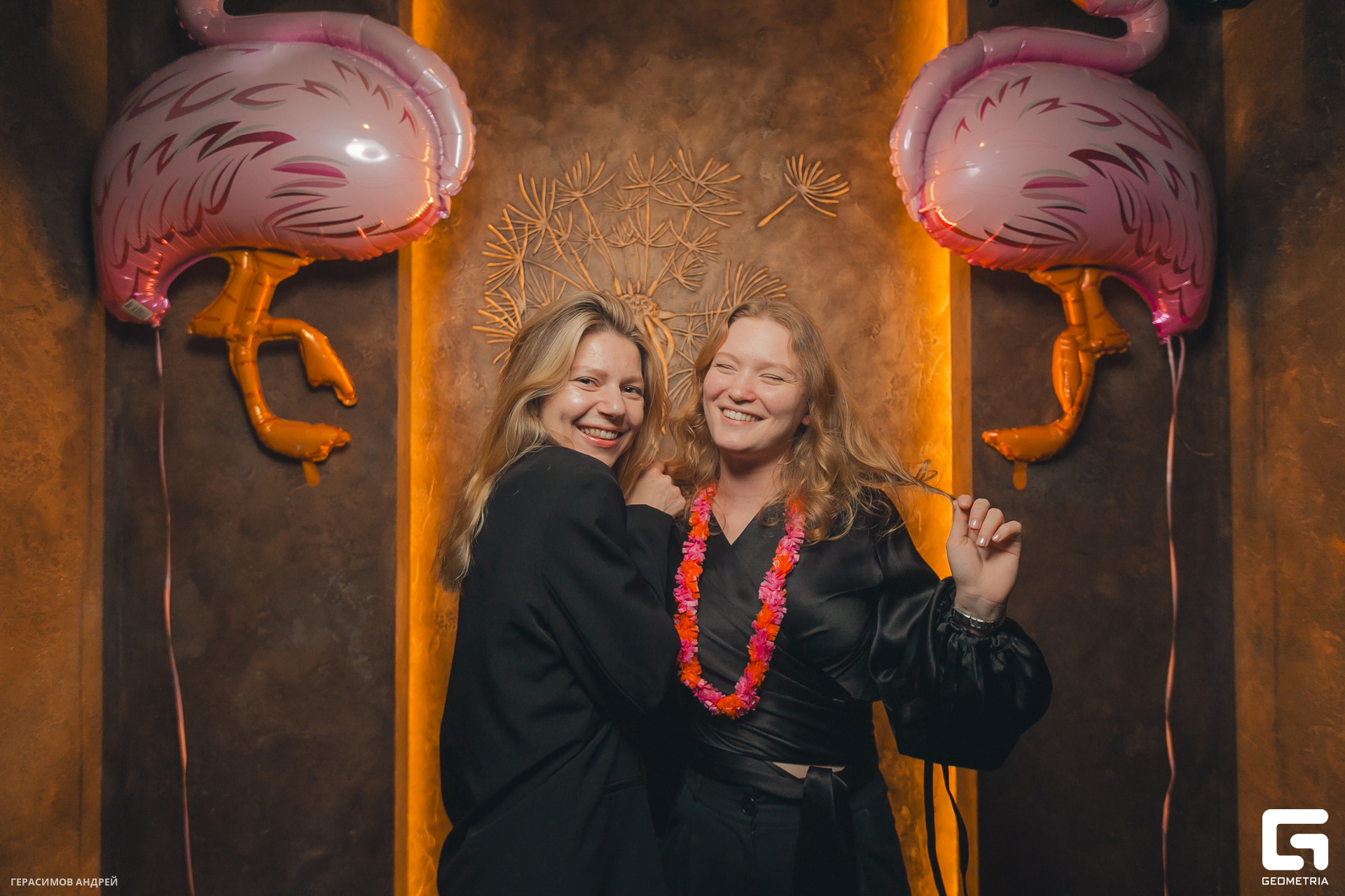 080 Bloom bar 1. 12.jpg