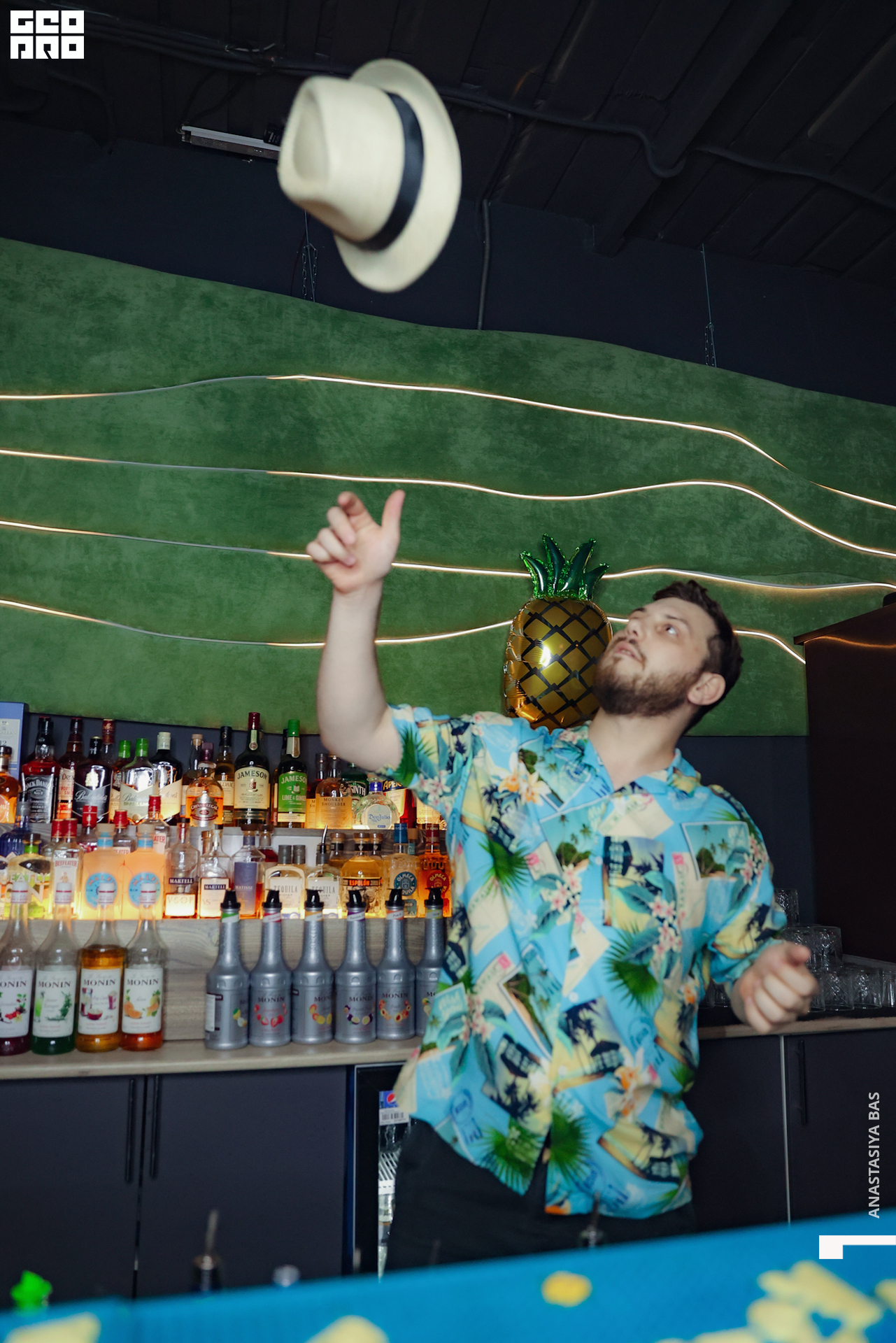 4.06 Applause-080.jpg