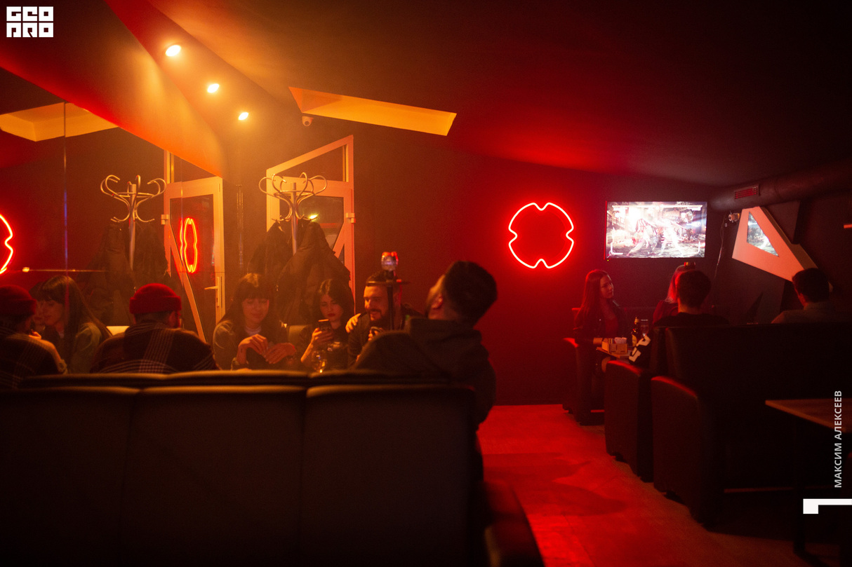 8 Марта  в Hookah bar Mansion 20