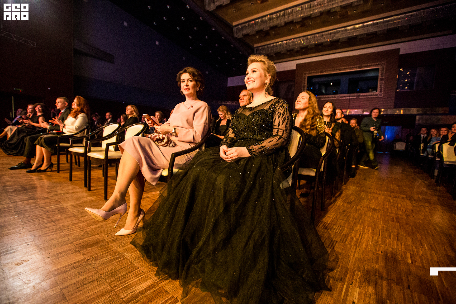 339_21-12-09 ISAEVA KASHIN SHVETS.jpg