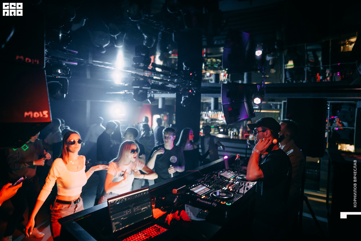 UNKNOWN B2B SHMEL