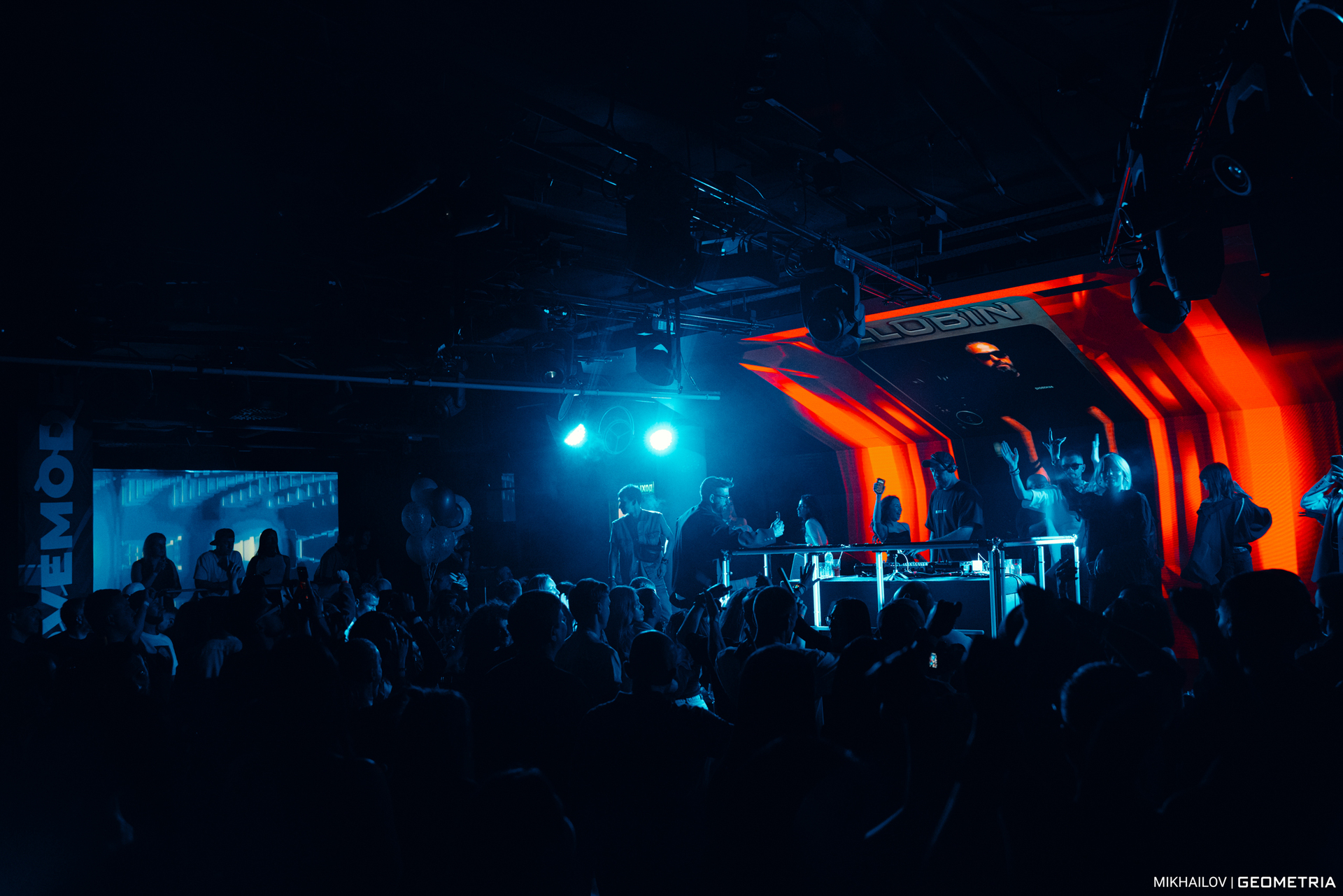 107-190425-0832 mikhailov-weblogo.jpg