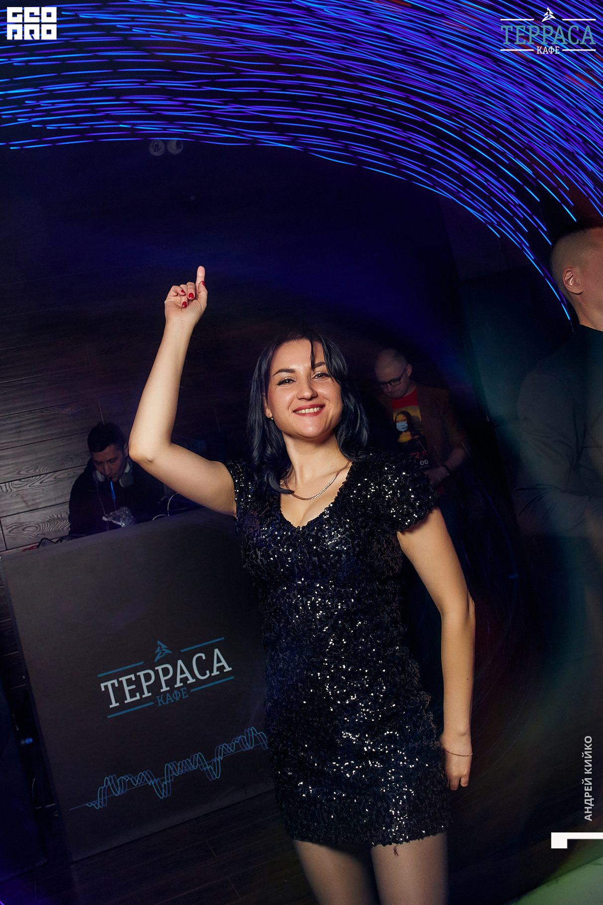 Суббота в  кафе Терраса 27