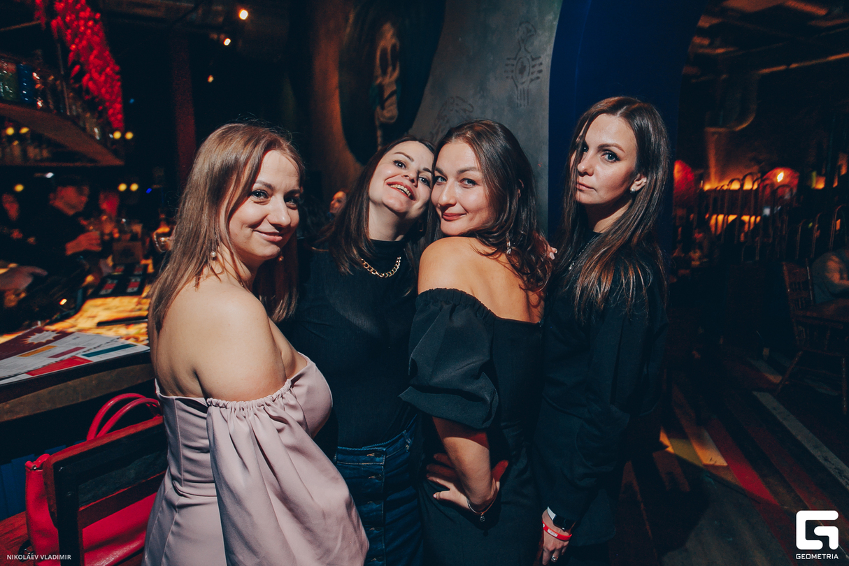 GRAND FIESTA DE CHICAS 10