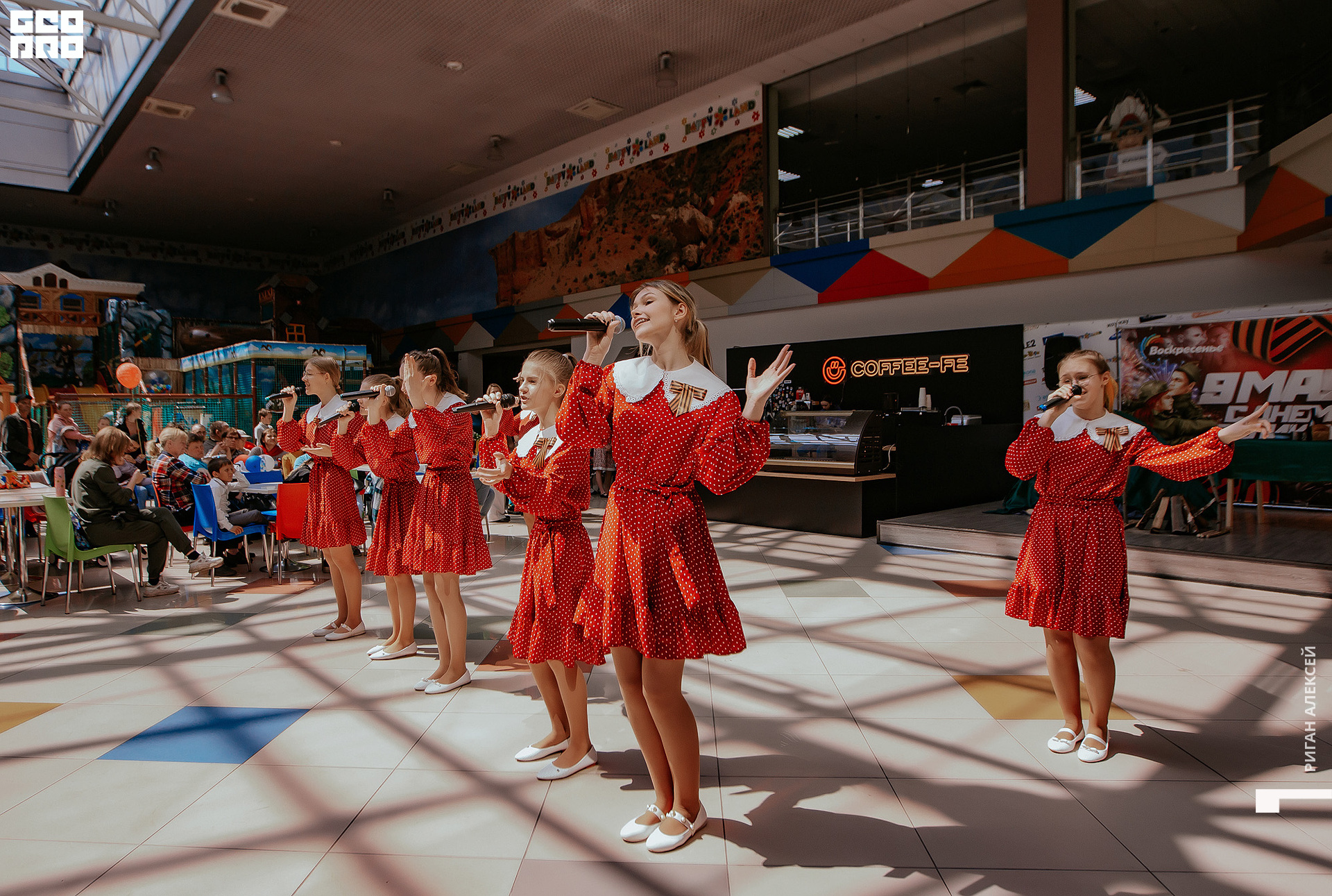 ТРК ВОСКРЕСЕНЬЕ 9 мая00079.jpg