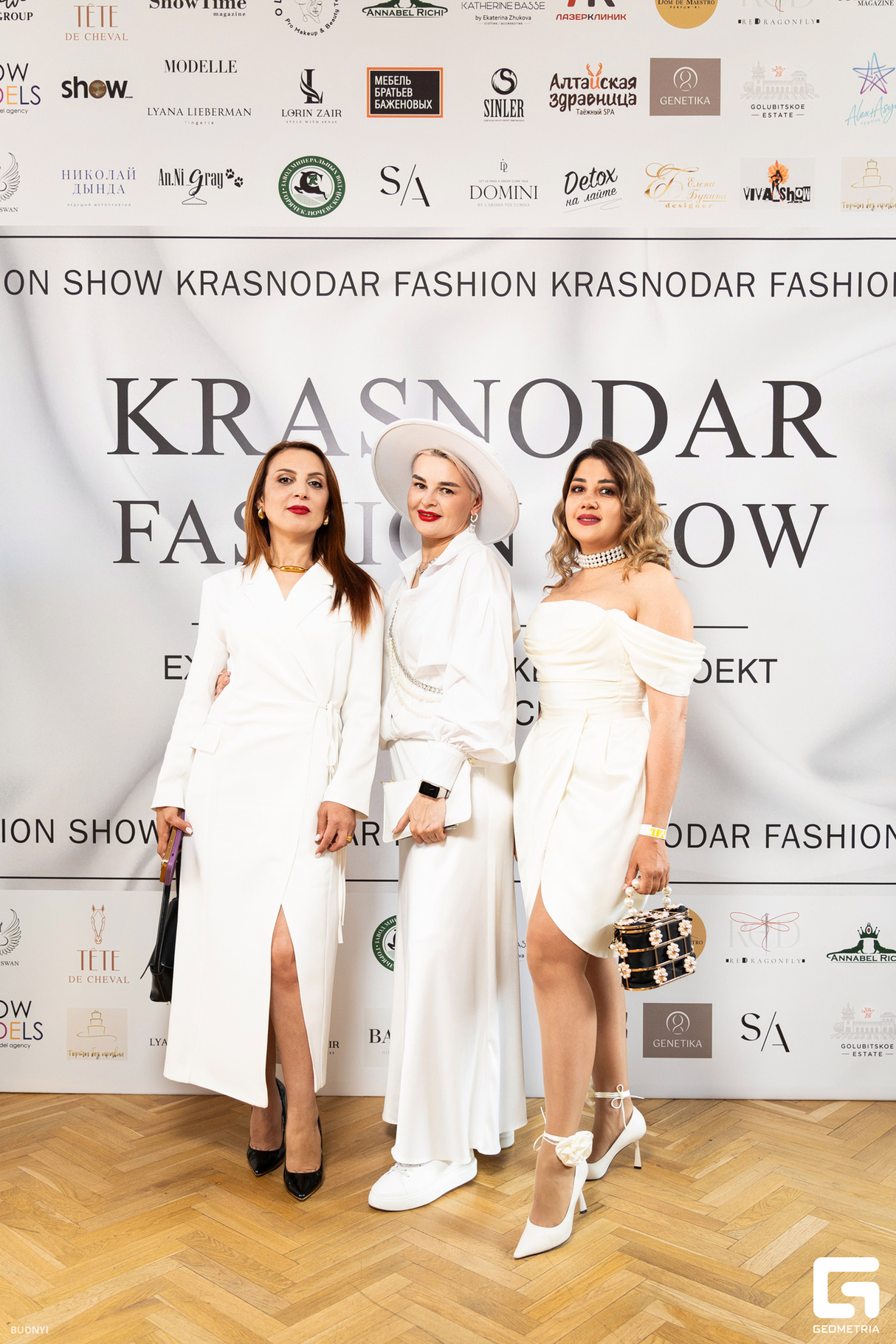 KRASNODAR FASHION SHOW в стиле Total White 7