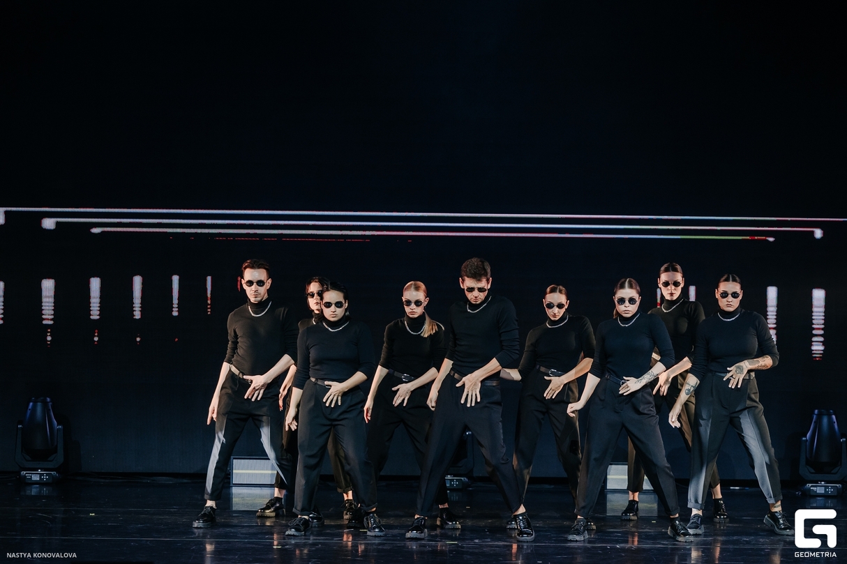 DS CREW 11