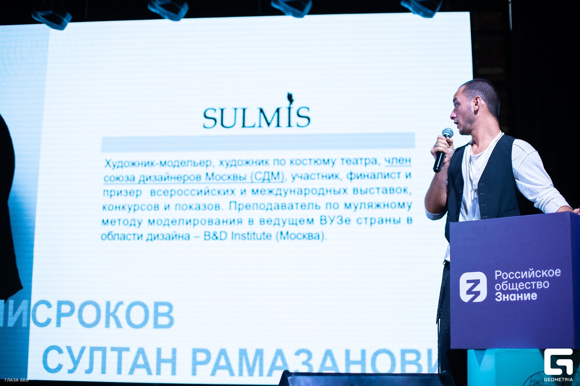 photo 18_resized.jpg