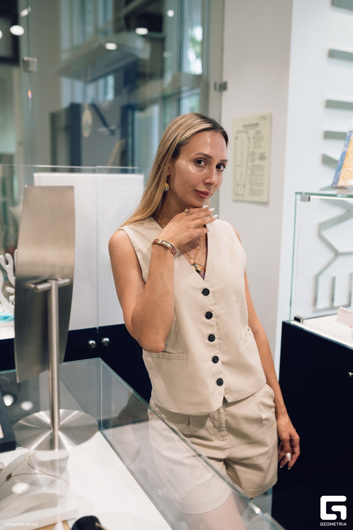 Shopping club в Frey Wille 27
