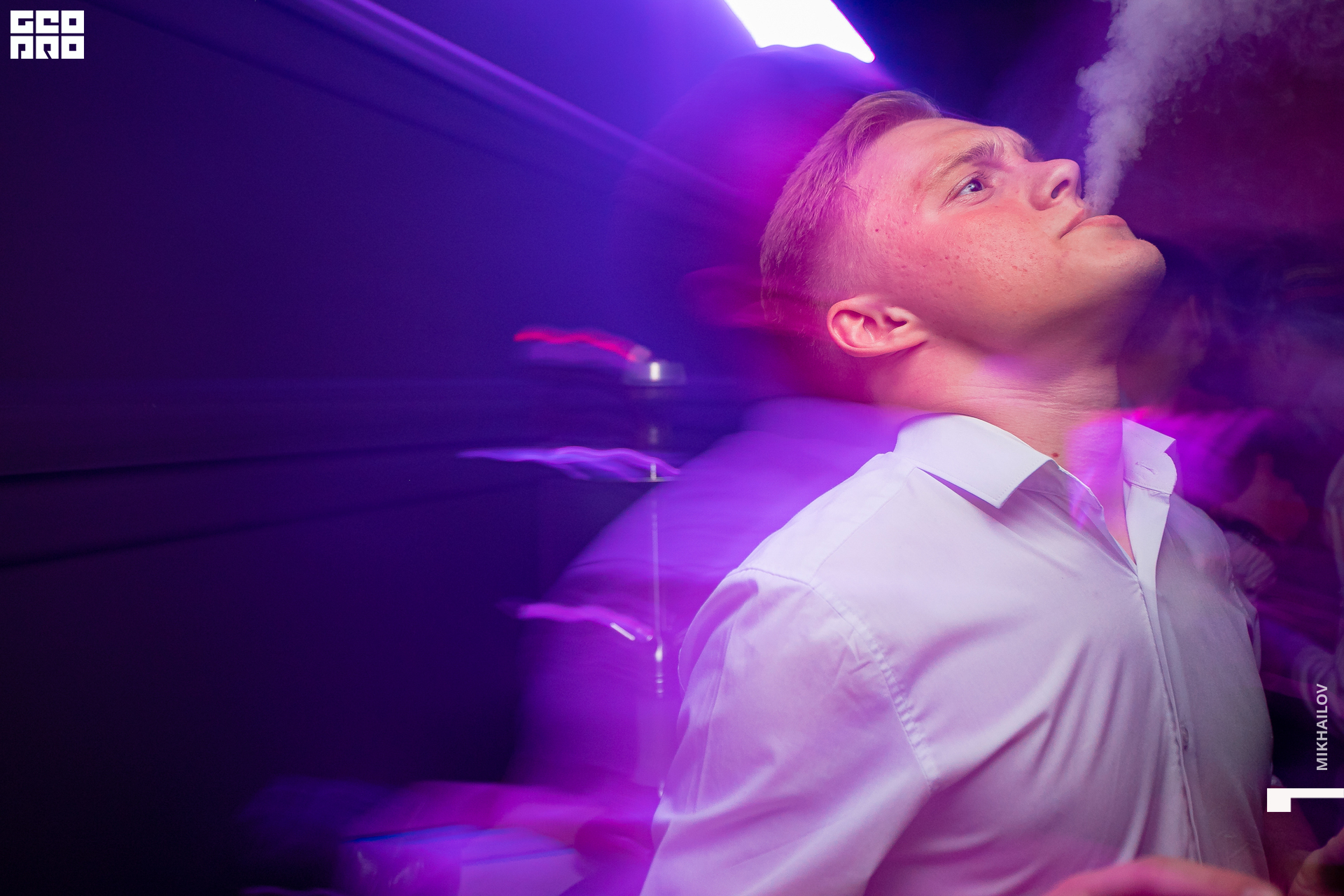 047-11-04-2021-03-52-Shake - Mikhailov - 2560.jpg