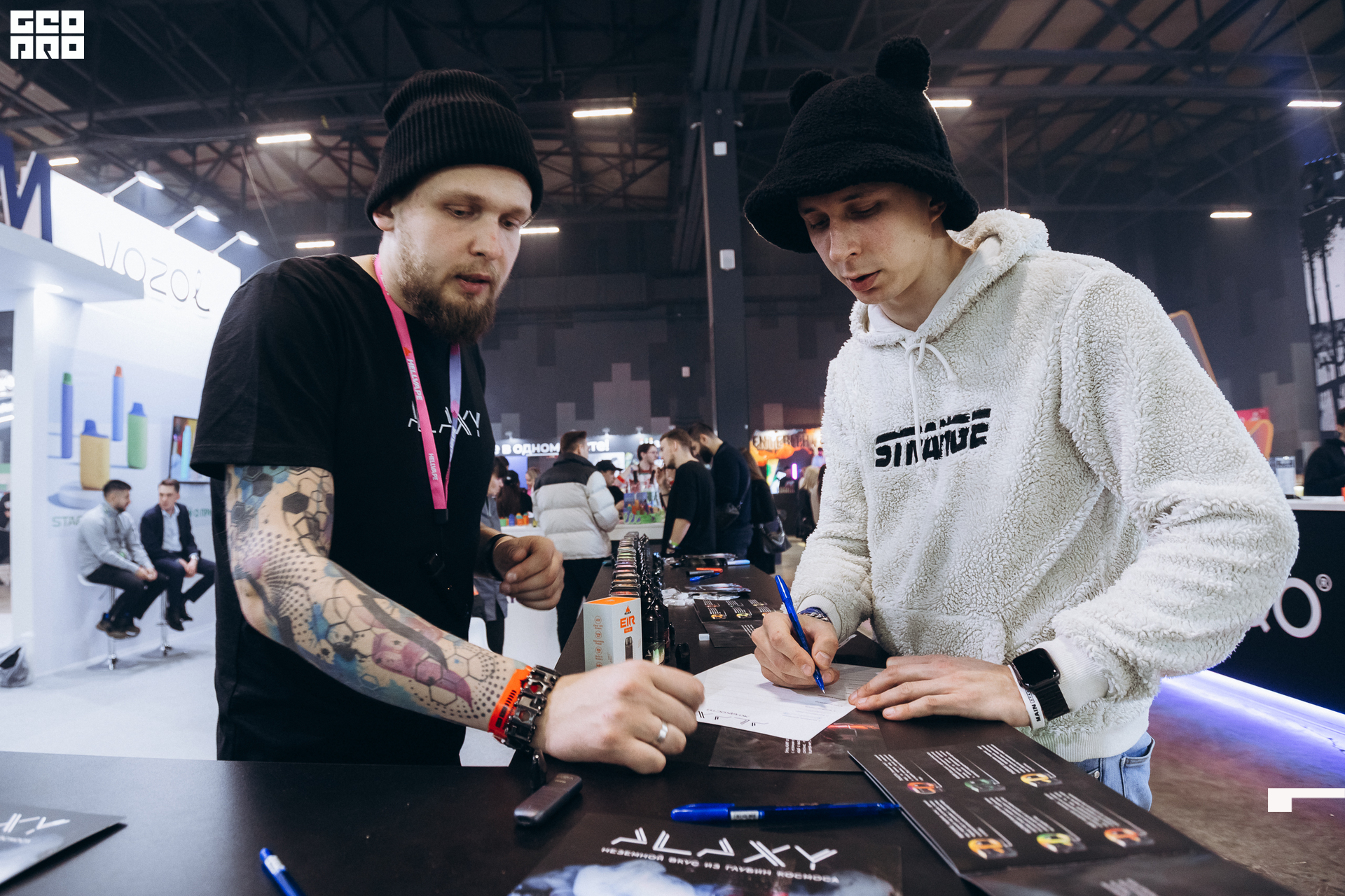 2022-12-11 16-29-58 @markovninart.jpg