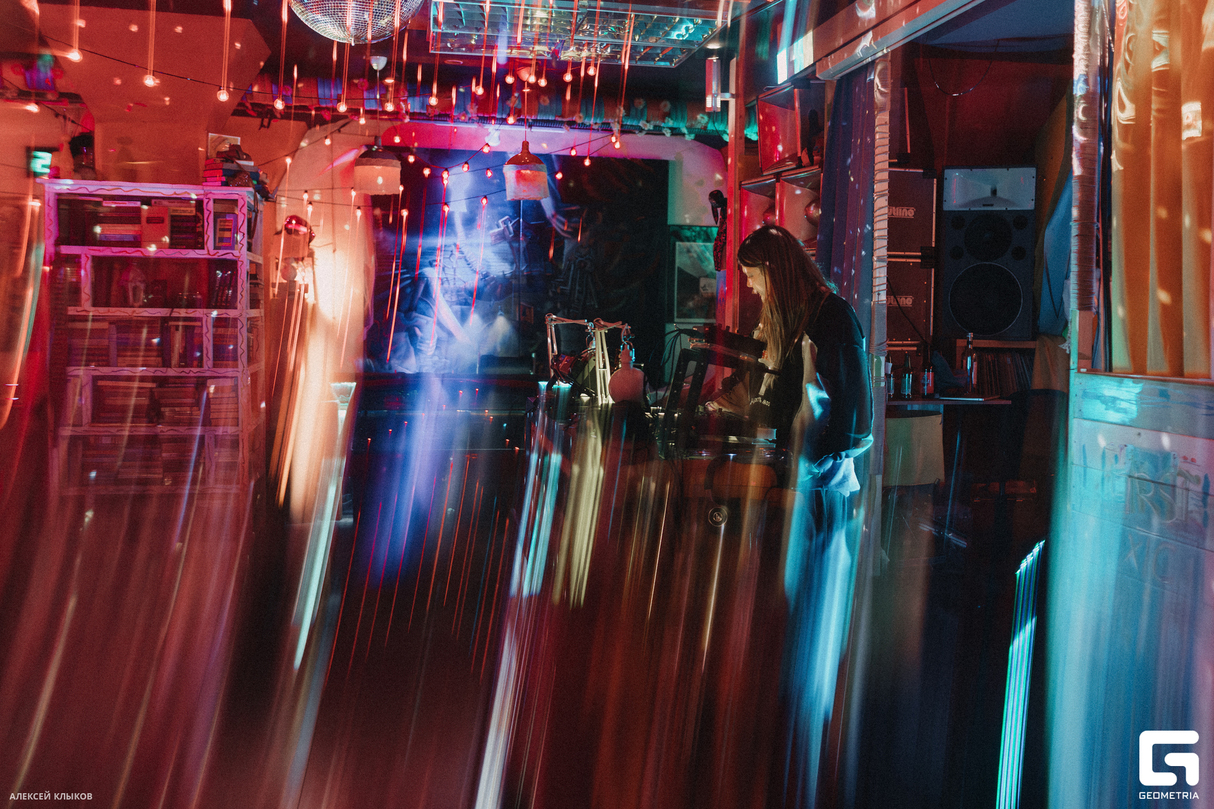 RESONANCE MOSCOW 8