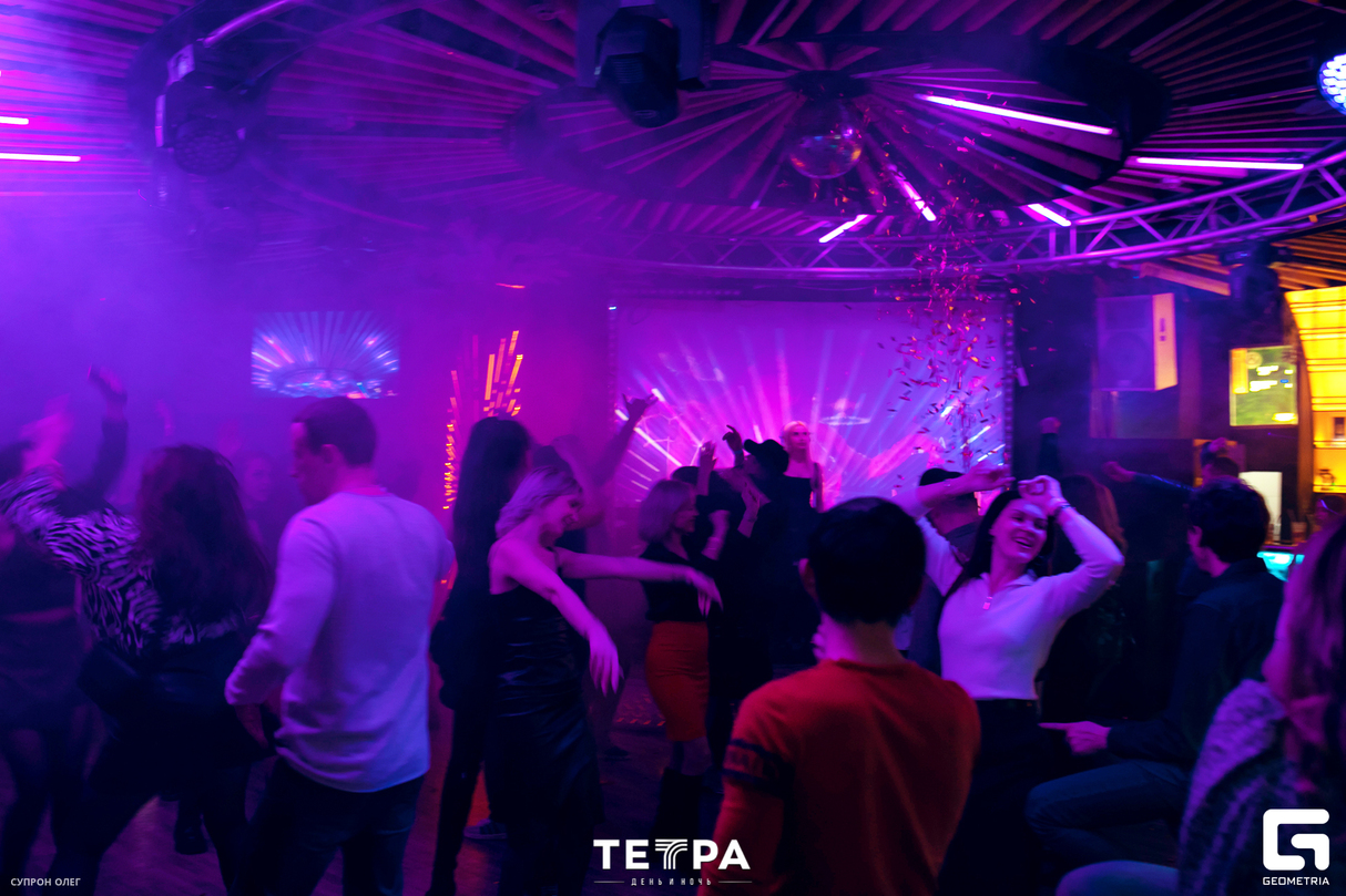 8 МАРТА. DJ GRETTA 11
