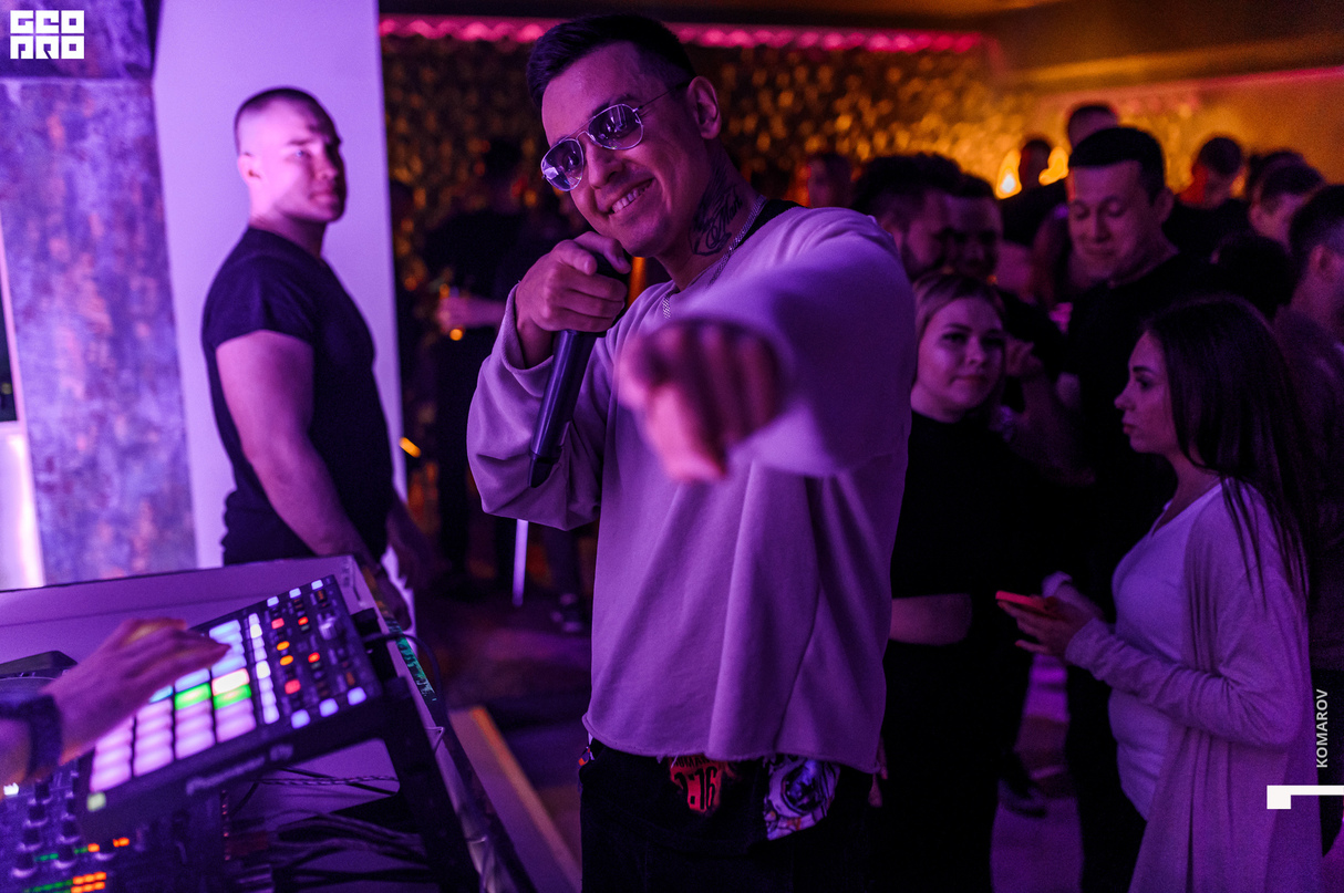 Shake Weekend 25
