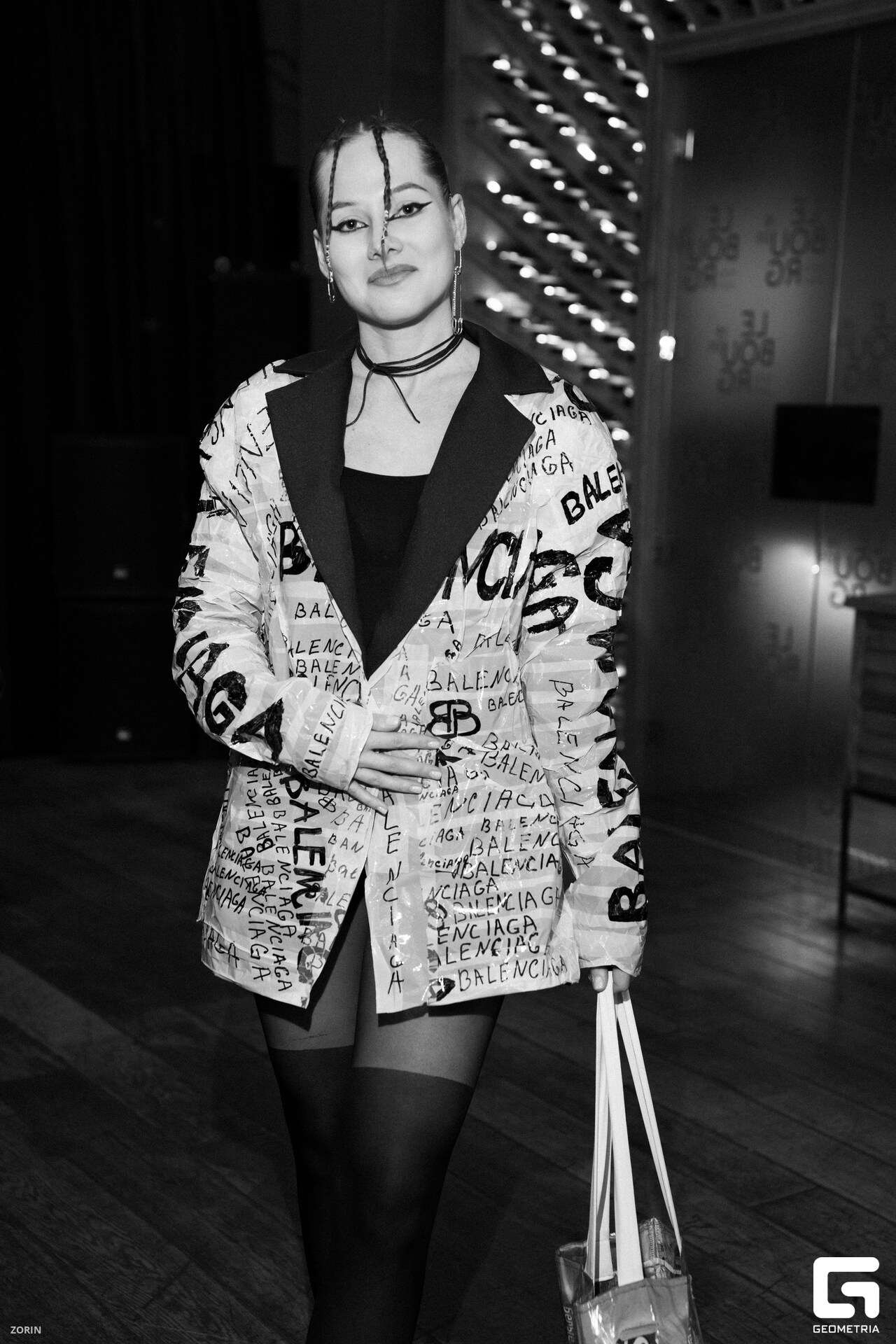 216-20-13-12-25-05-25- Zorin_resized.jpg