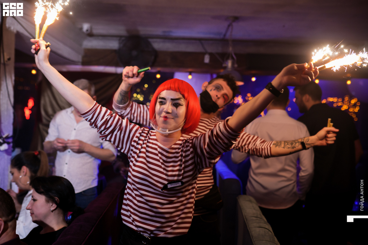 CIRCUS NIGHT в ЧАЙКЕ на Пляже 15