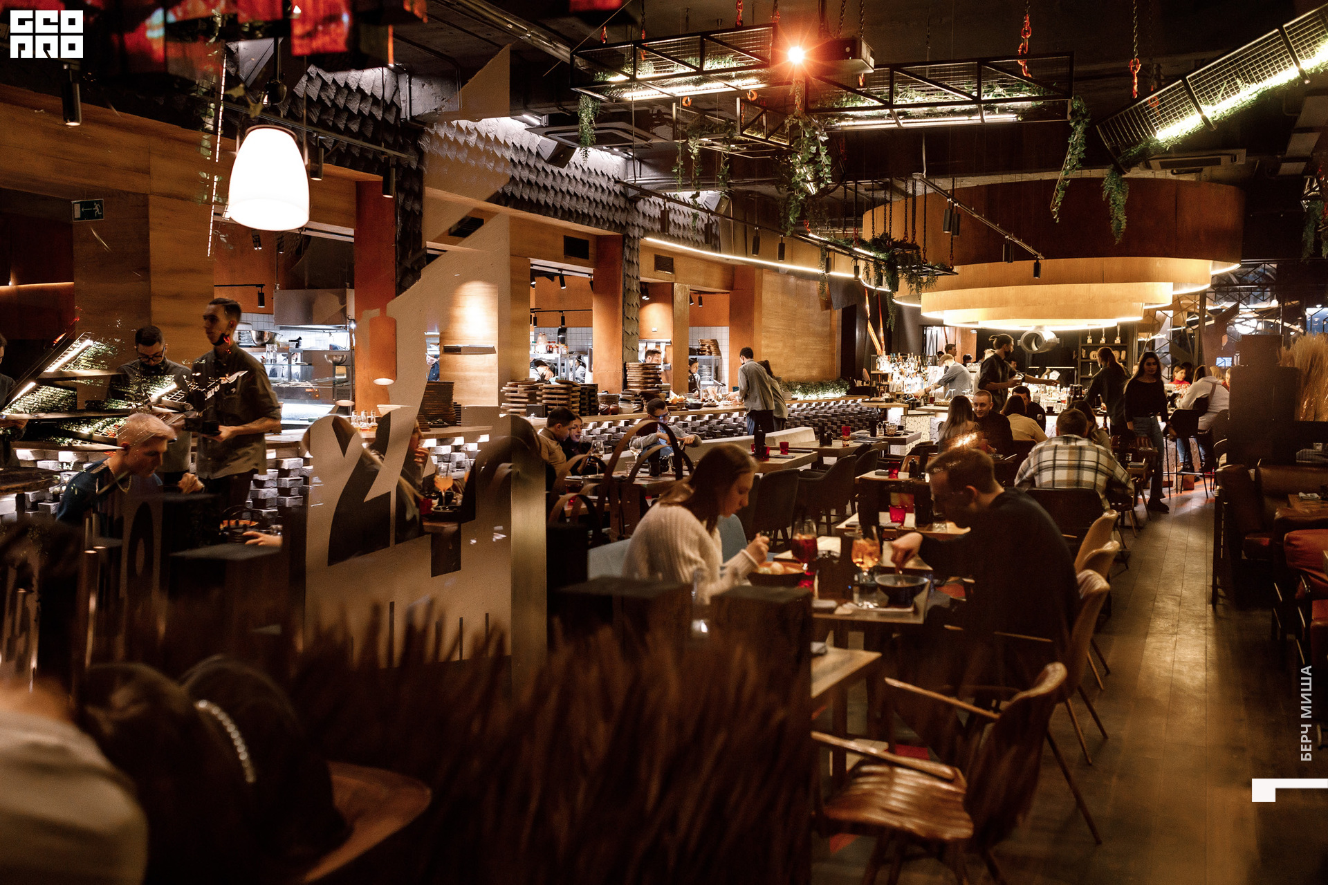 @misha.byorch 0098.jpg