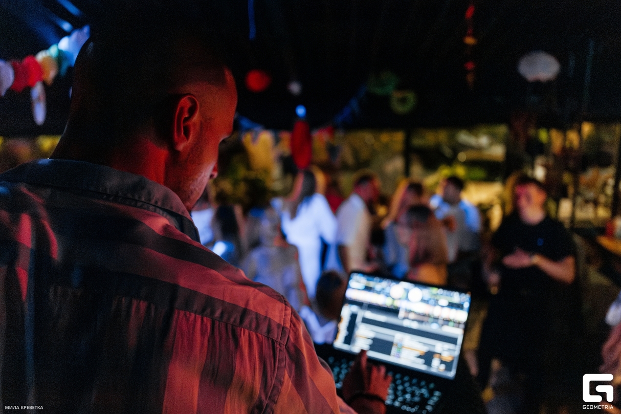 Saturday Night в BAR BQ 23