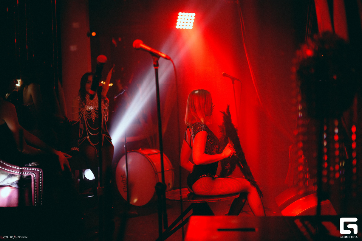 Burlesque в ЧАЙКЕ на Пляже 28
