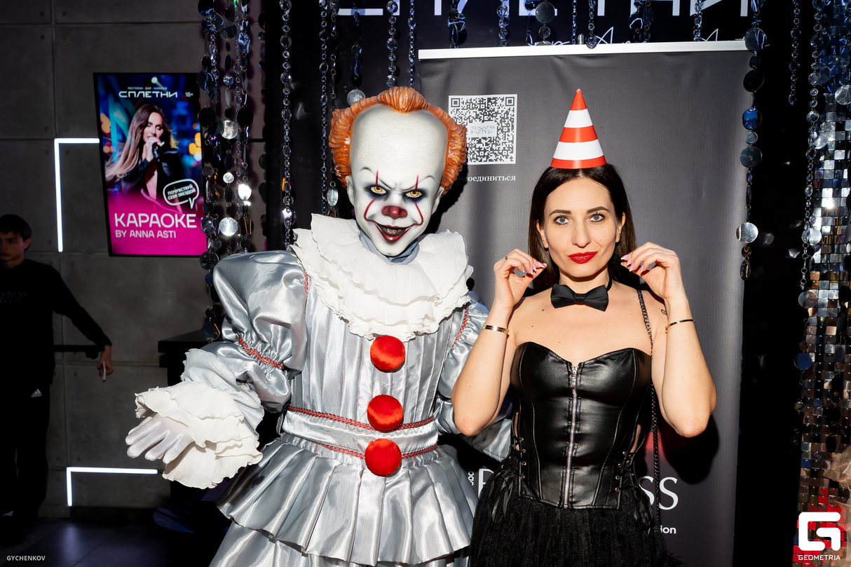 BUSINESS PARTY TOK SHOWS 16