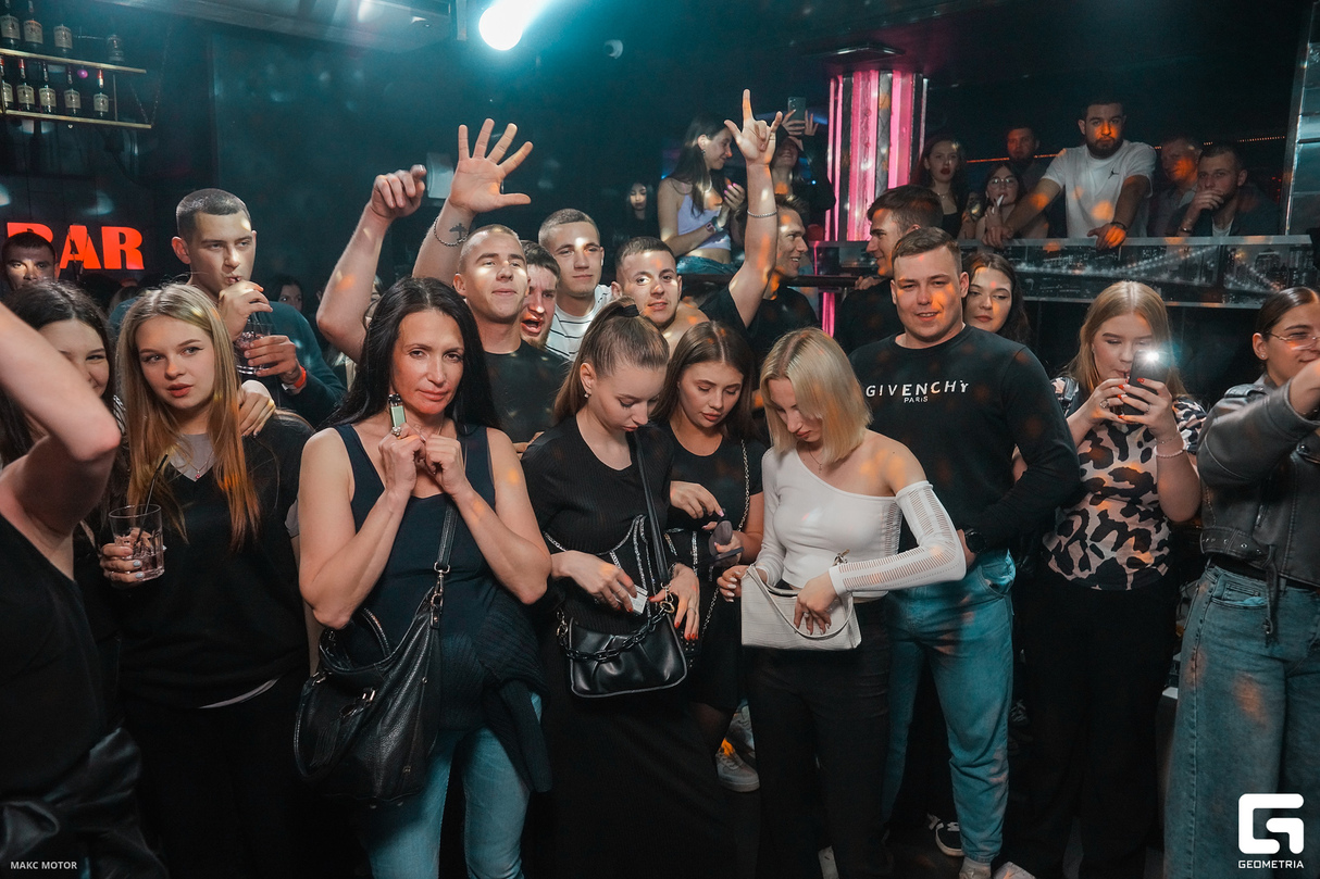 Friday Night 29