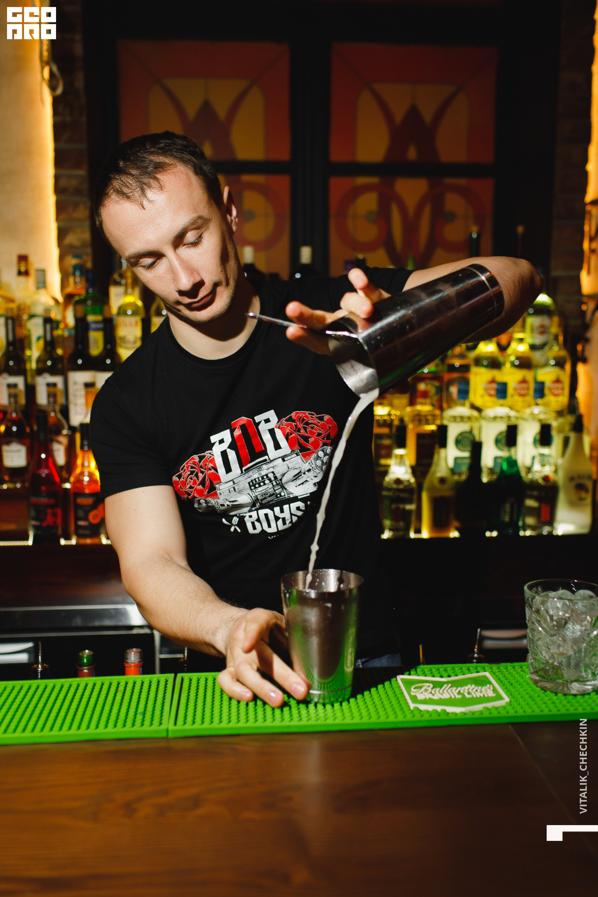 Вечеринка в BNB BOYS BAR 14