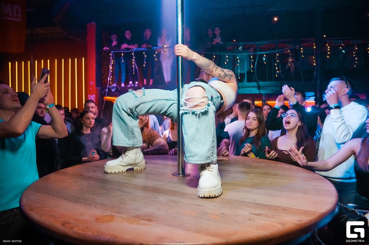 Saturday Night 28