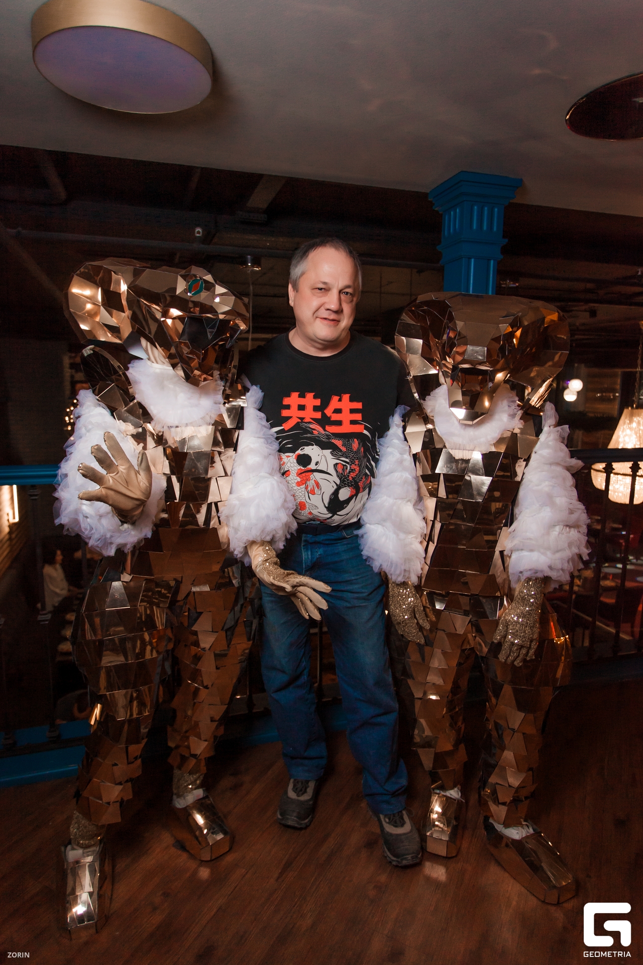 010-19-20-57-28-12-24- Zorin.jpg