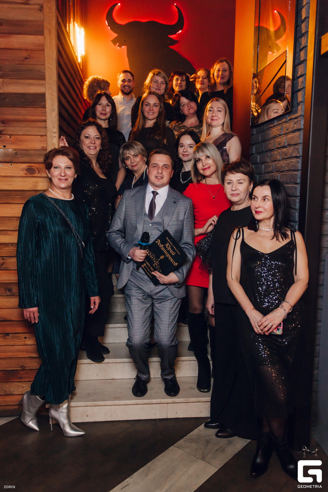 071-20-40-26-18-12-24- Zorin.jpg