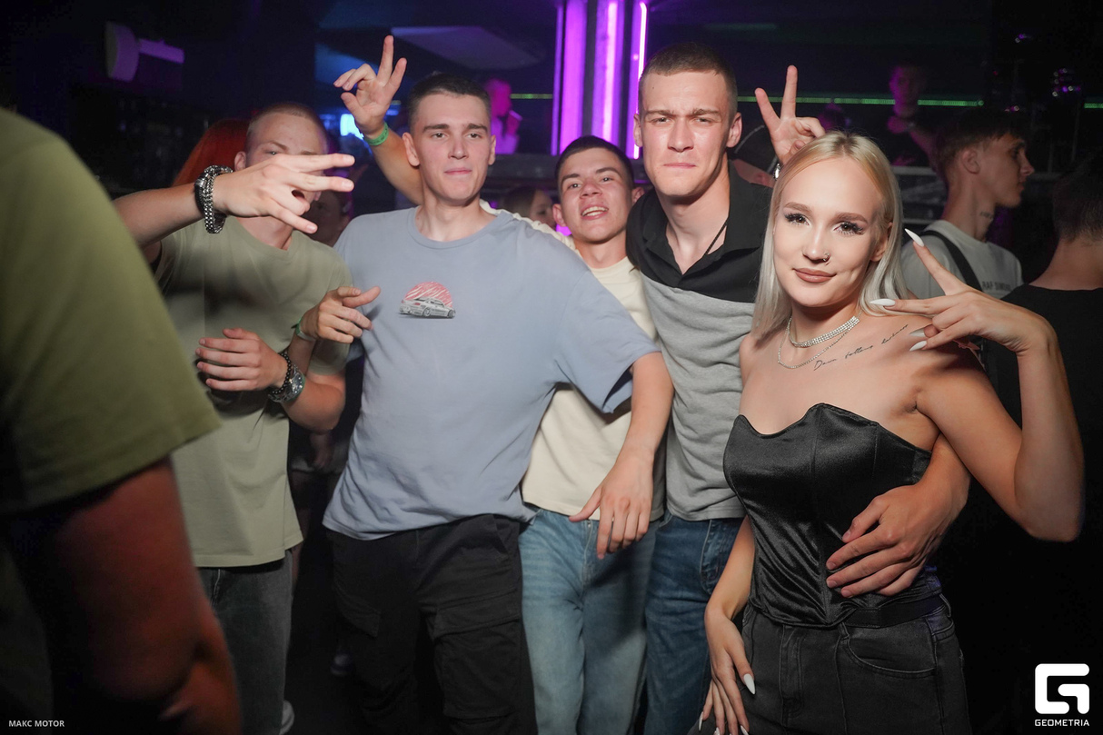 Saturday Night 11