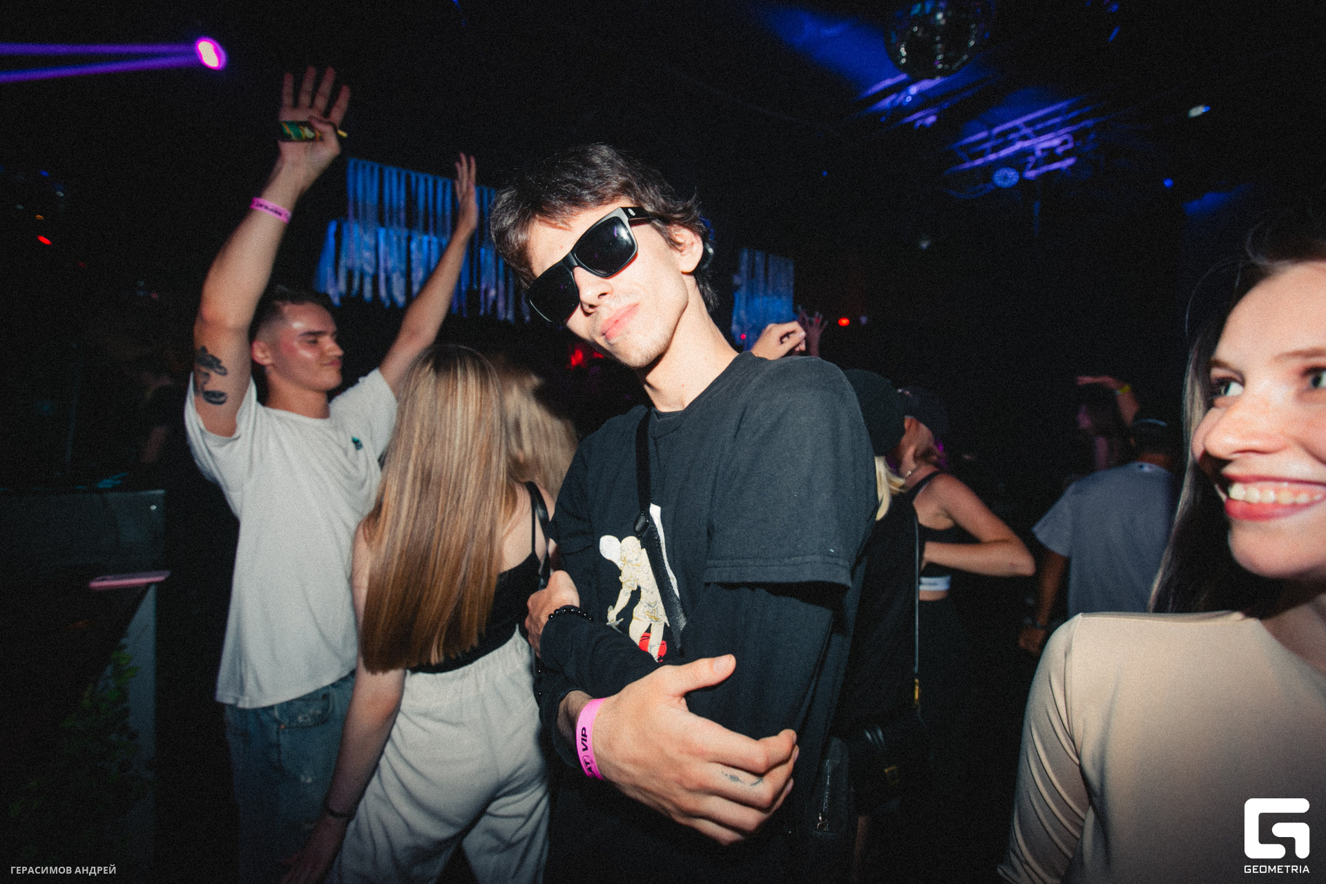 017 Repeat 26.08.jpg