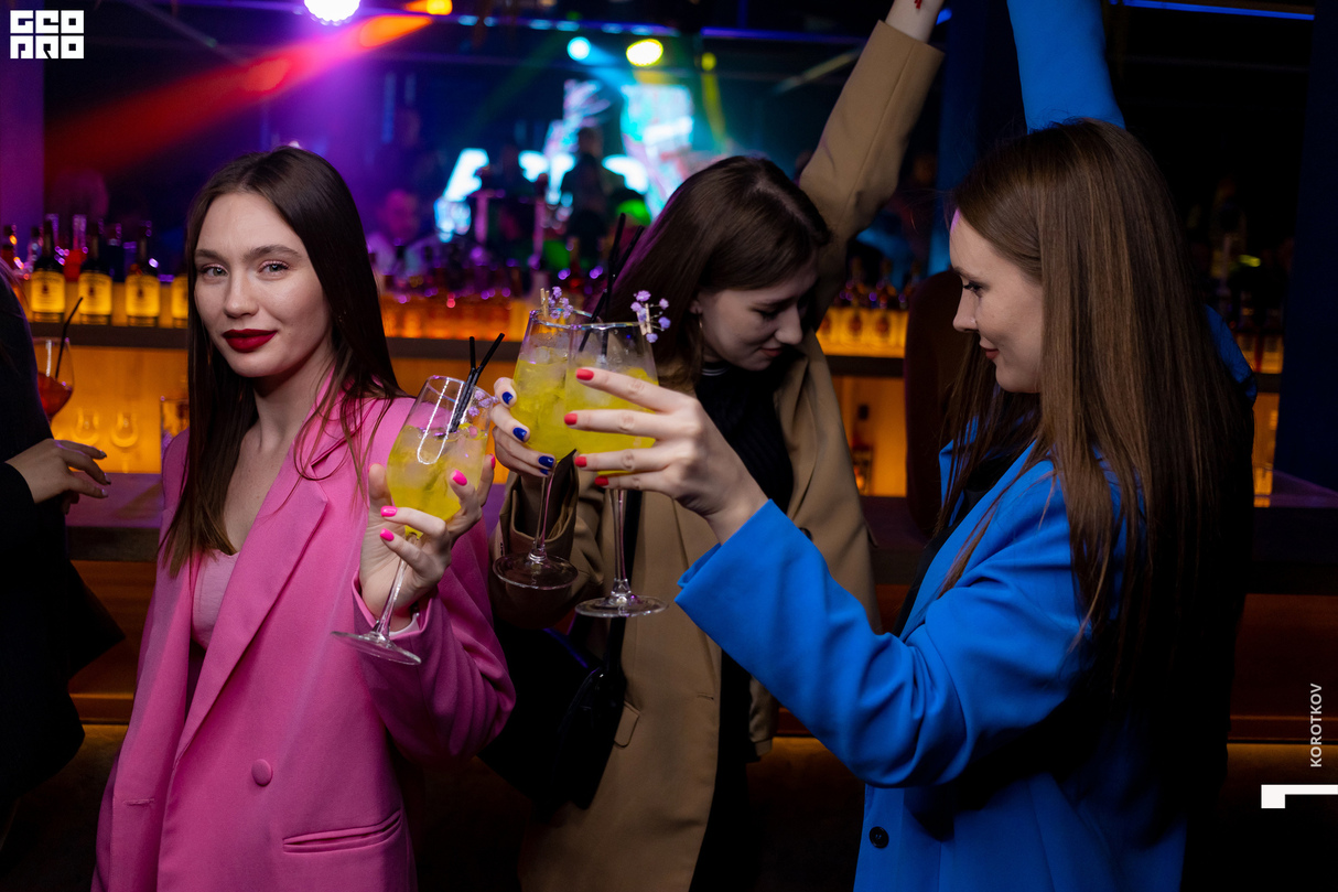 Weekend Party 28