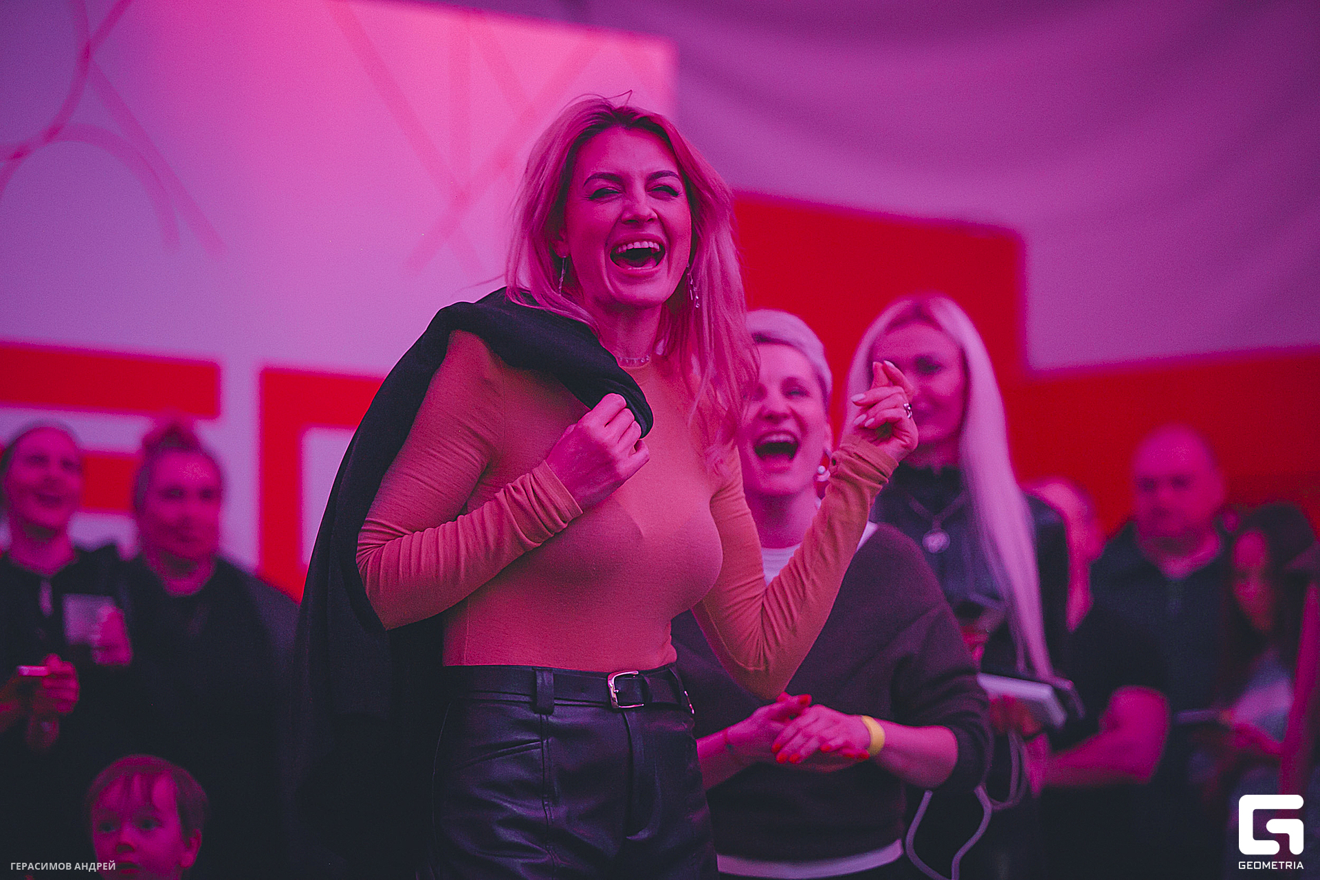 188 Red Arena 8. 02.jpg