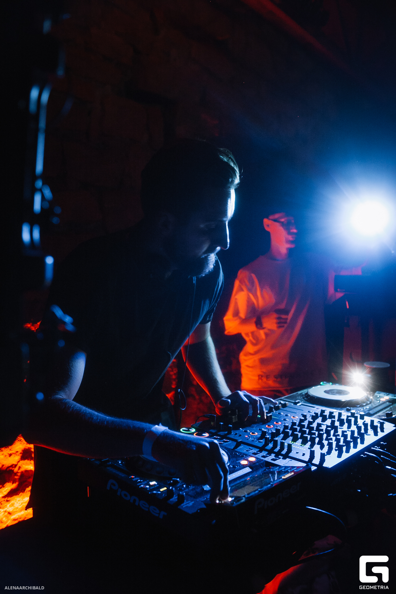 2023-07-15 00-21-46_alenaarchibald102.JPG