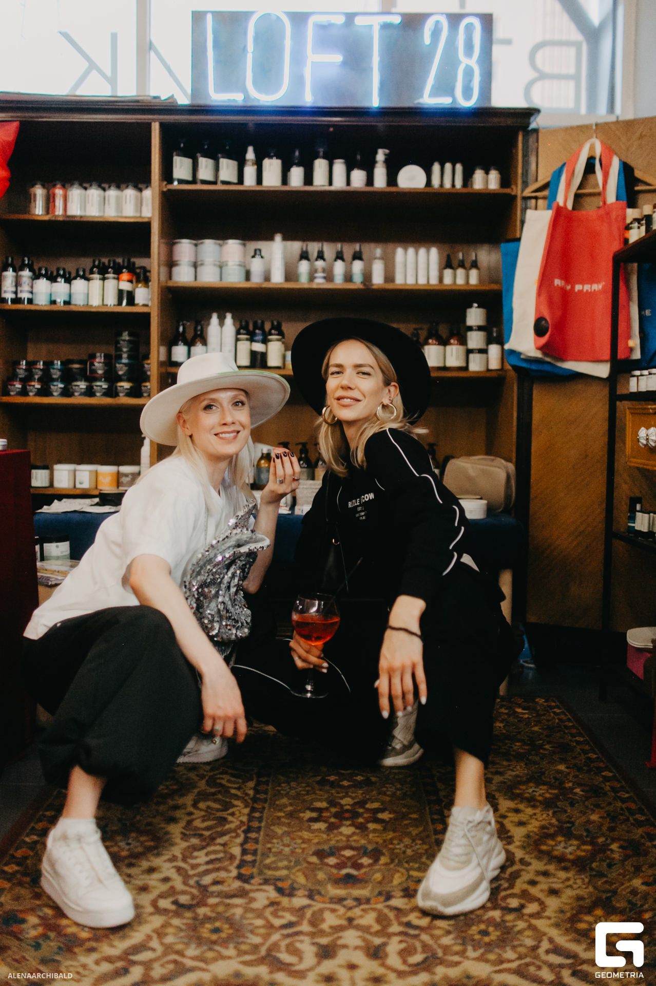 2023-04-27 18-46-35_alenaarchibald218.JPG