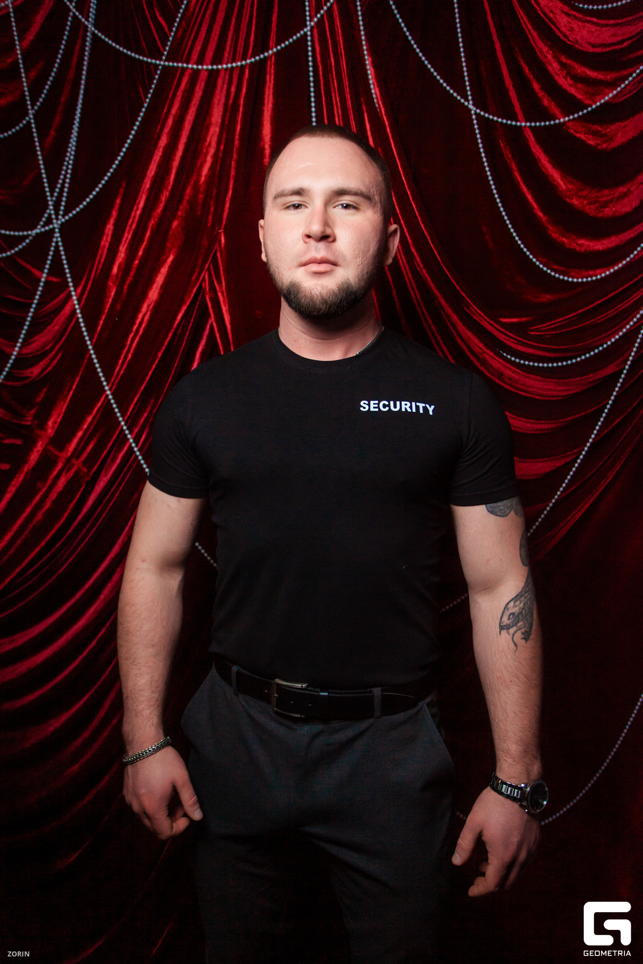 002-22-49-18-31-12-24- Zorin.jpg