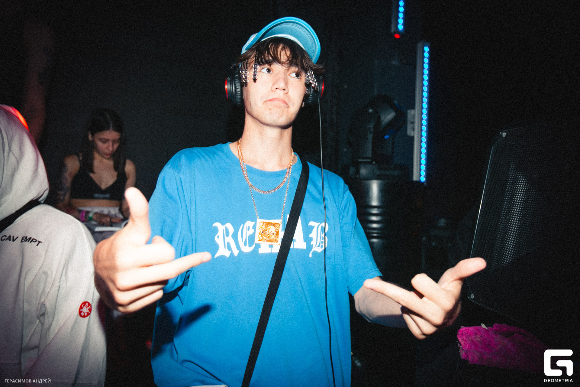 039 Repeat 26.08.jpg