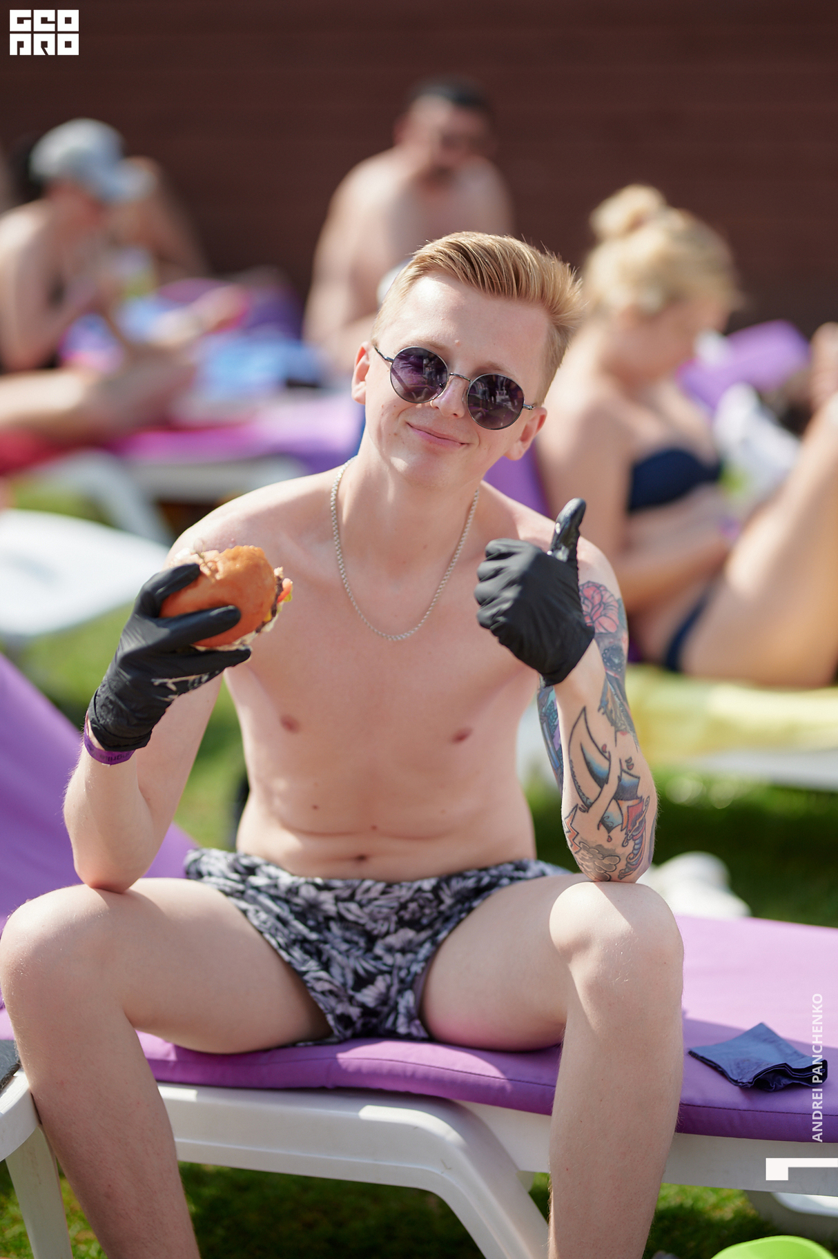 Day pool party 14
