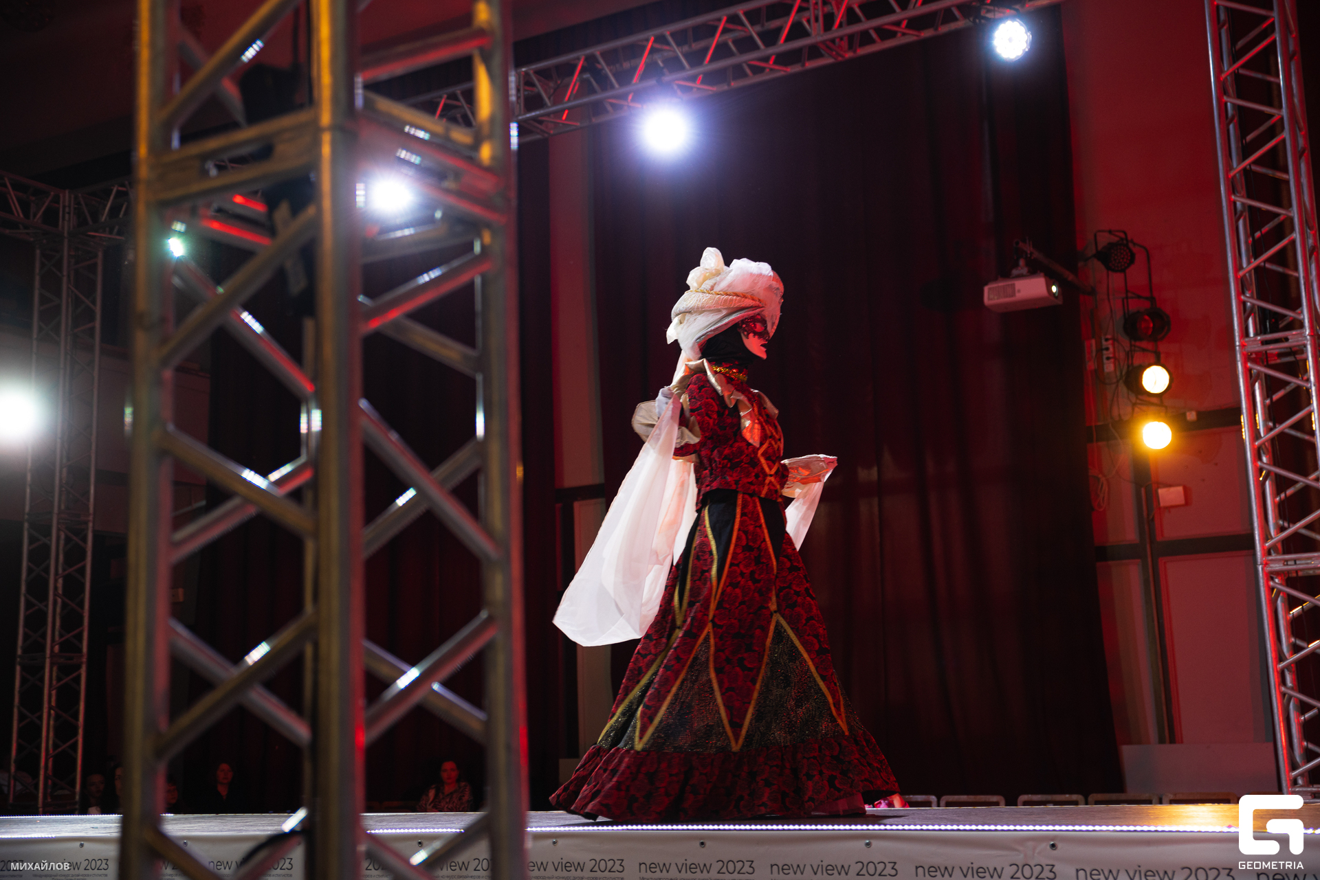 657-2305201204-Показ - Михайлов - 2560.JPG