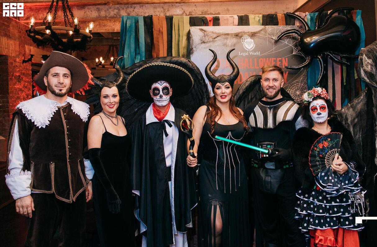 Halloween party 20