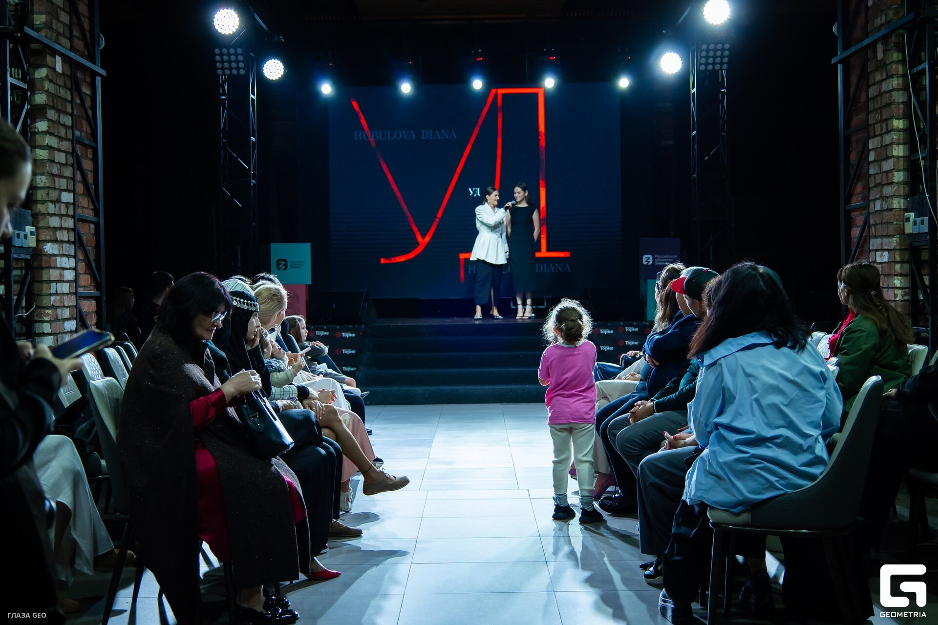 photo 89_resized.jpg