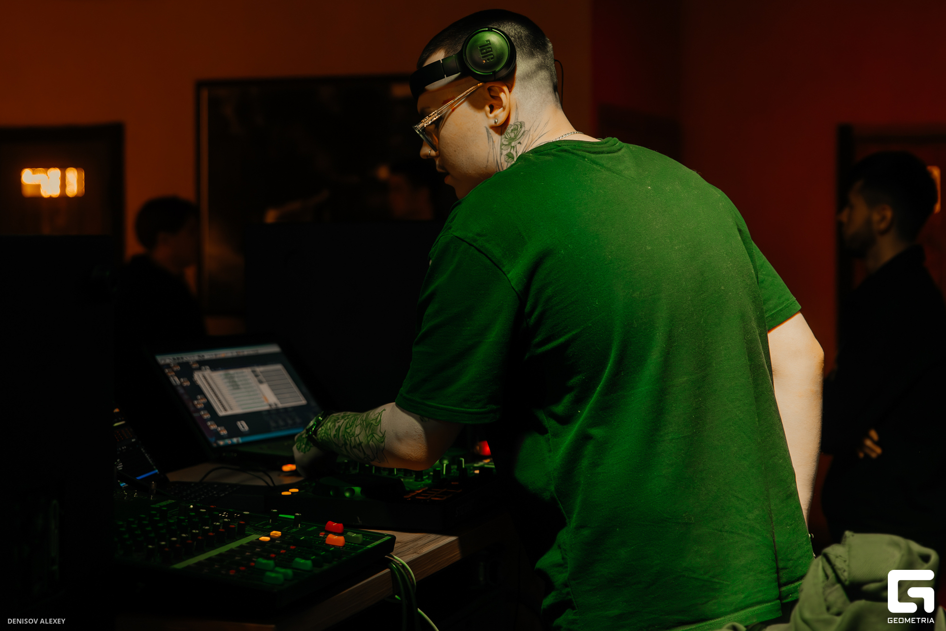 CE7A5418-Улучшено-Ум. шума.jpg