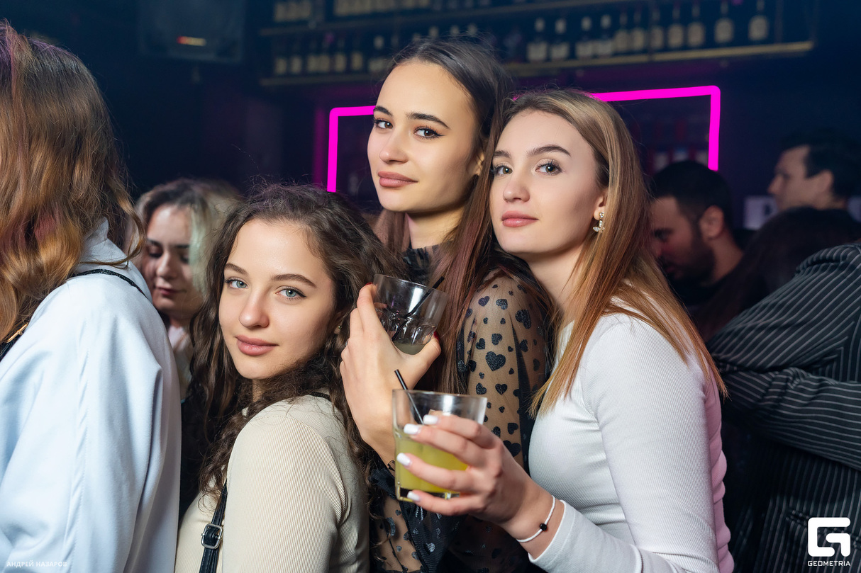 Weekend Party 19