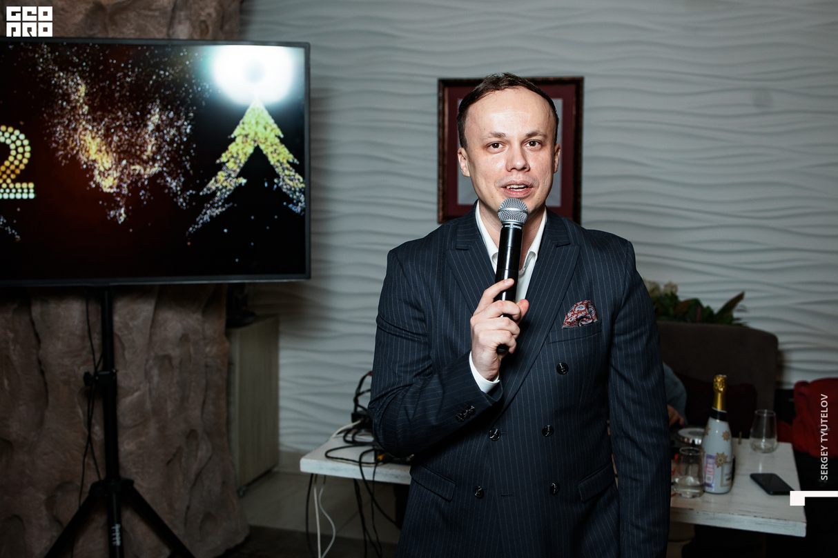 Новогдние корпаративы в Andrea's 17