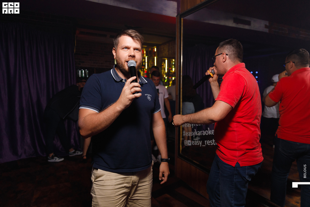 Friday party 26